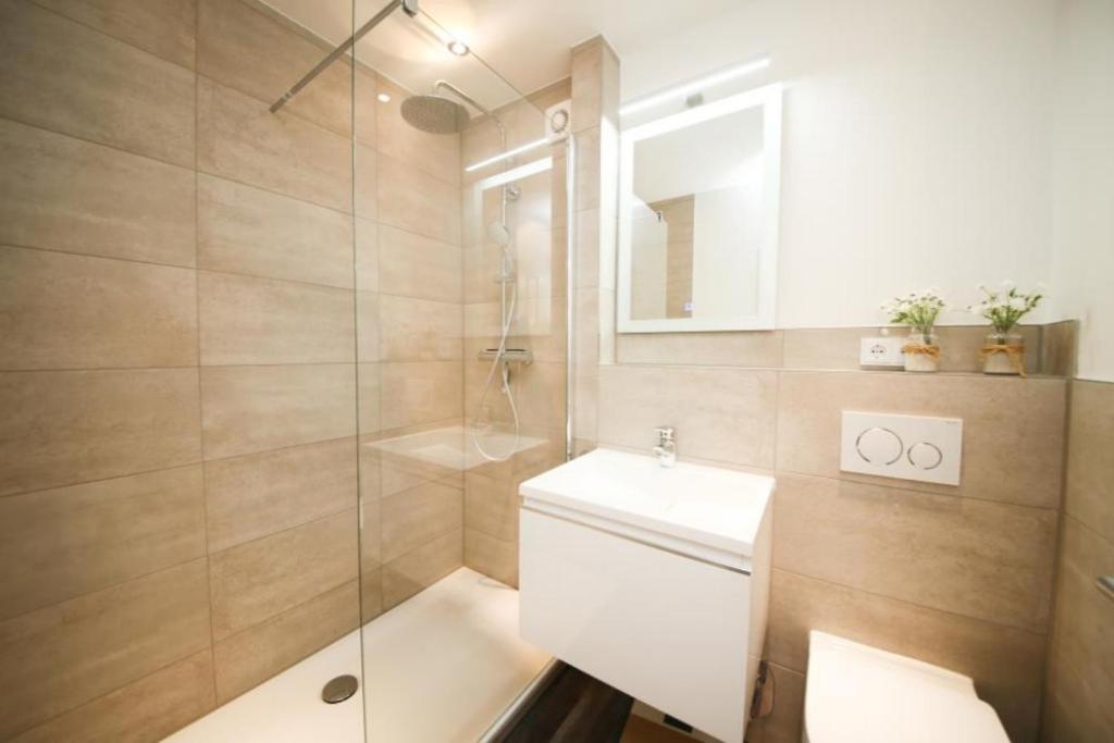 Ferienwohnung Sonnenzeit شاربوتس المظهر الخارجي الصورة